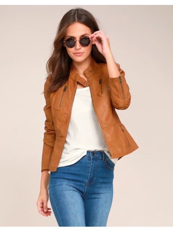 light tan leather jacket with white shirt and blue jeans- LOVE!!! | Revolve  clothing, Fashion, Clothes
